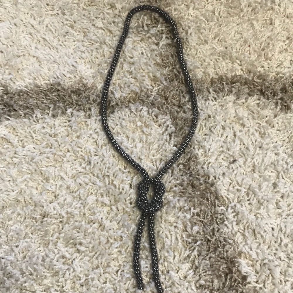 Statement Rope knot necklace - Picture 5 of 6